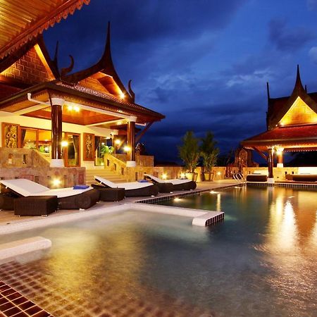 Reuan Thai Villa Patong Exterior foto