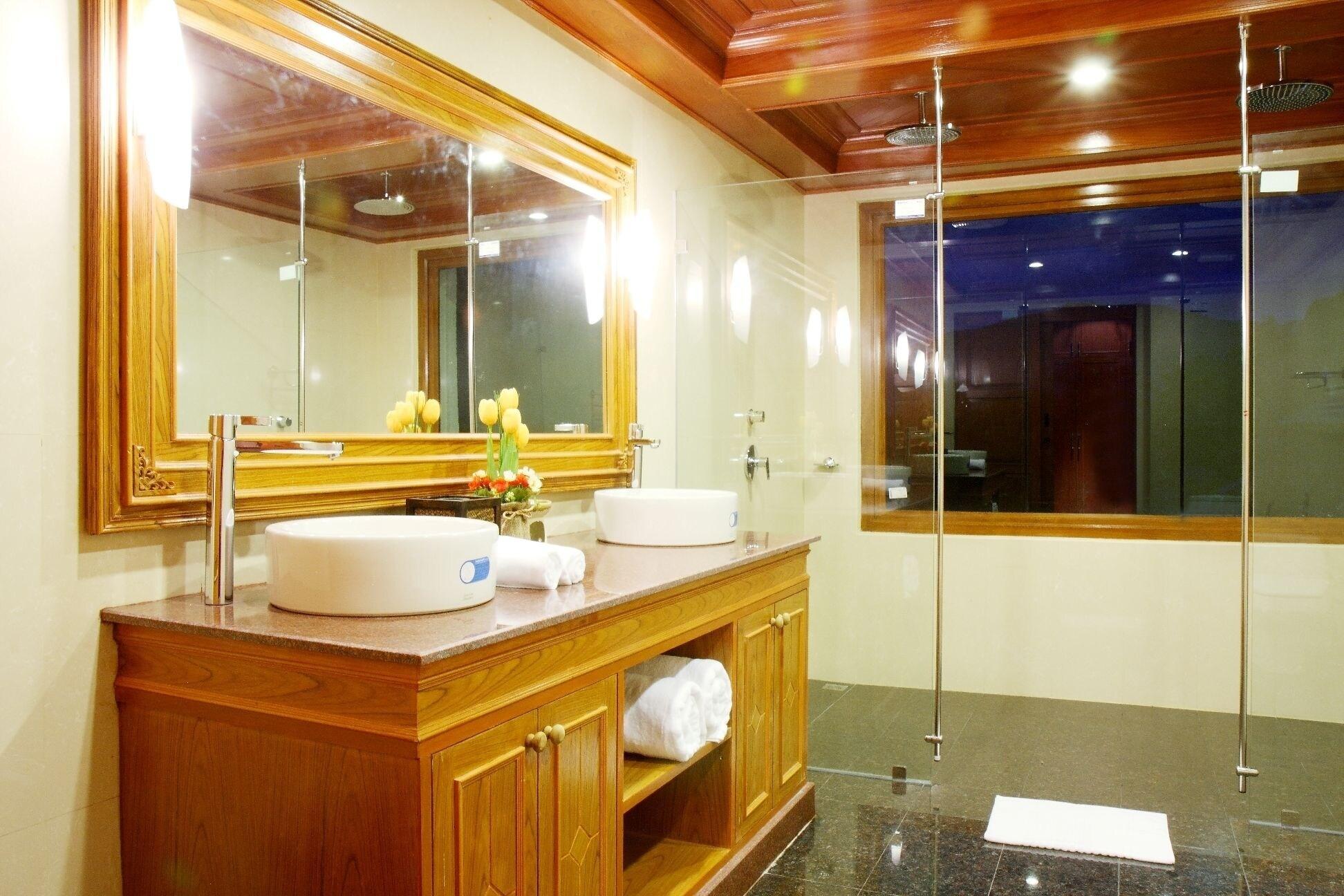 Reuan Thai Villa Patong Exterior foto