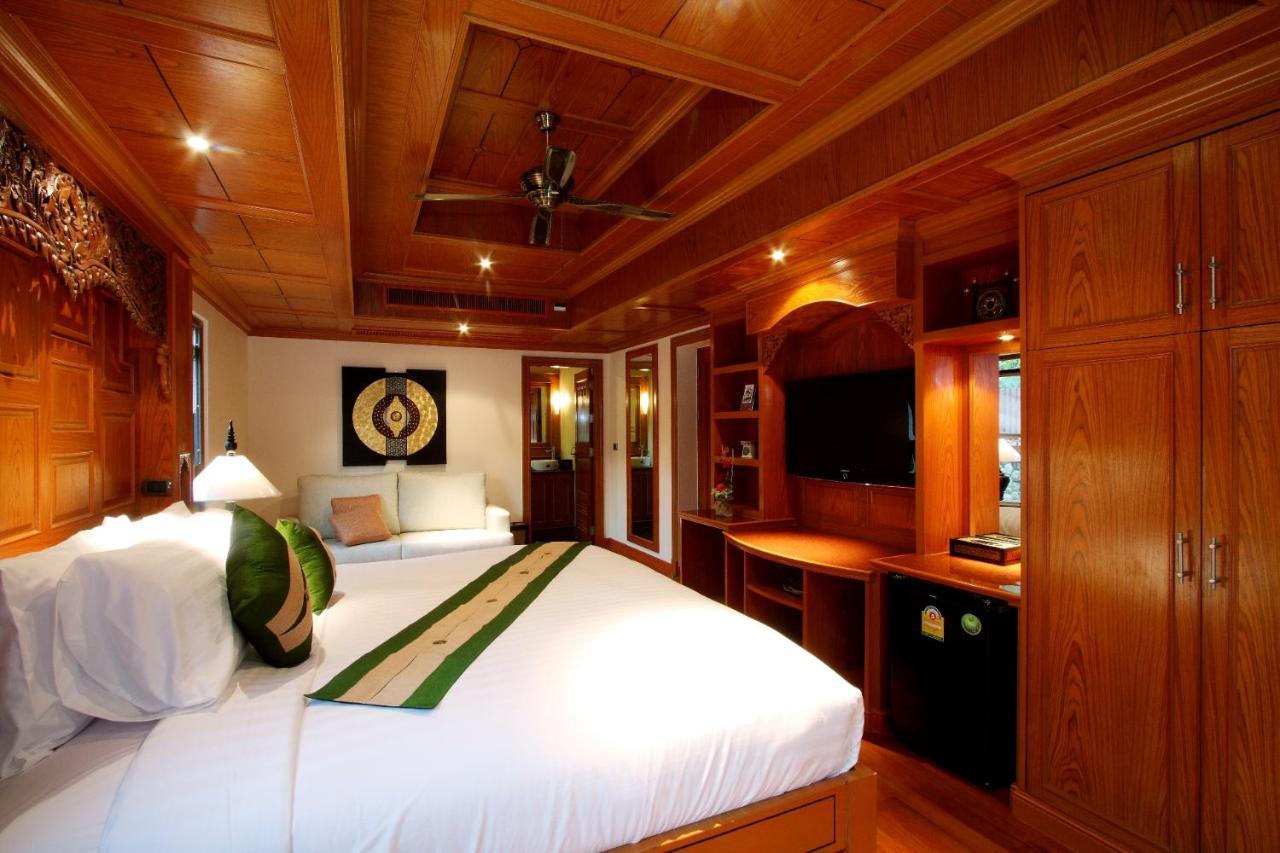 Reuan Thai Villa Patong Exterior foto