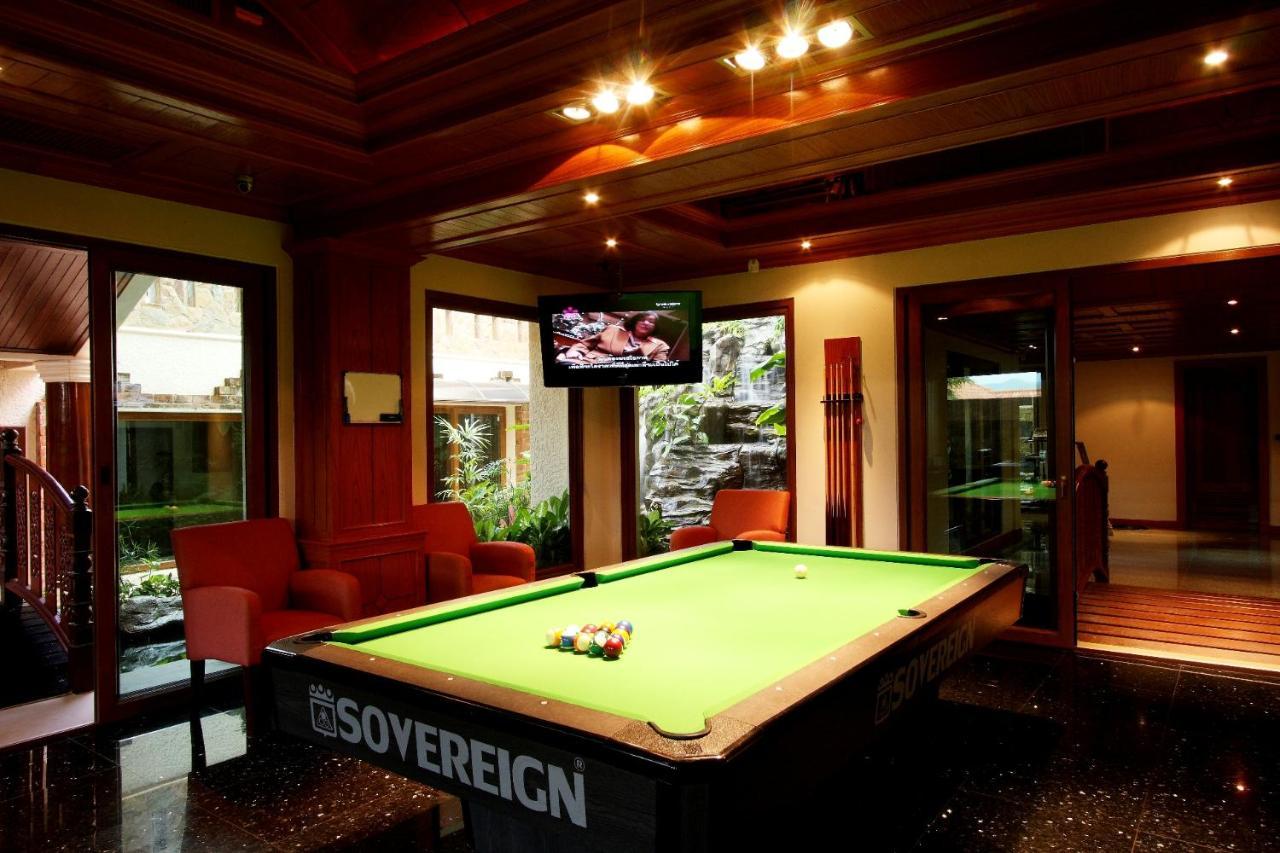 Reuan Thai Villa Patong Exterior foto