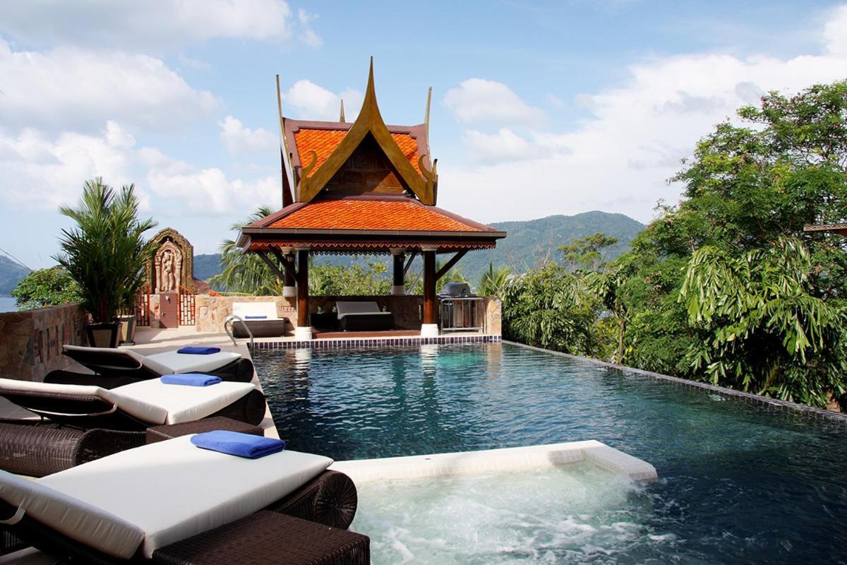 Reuan Thai Villa Patong Exterior foto