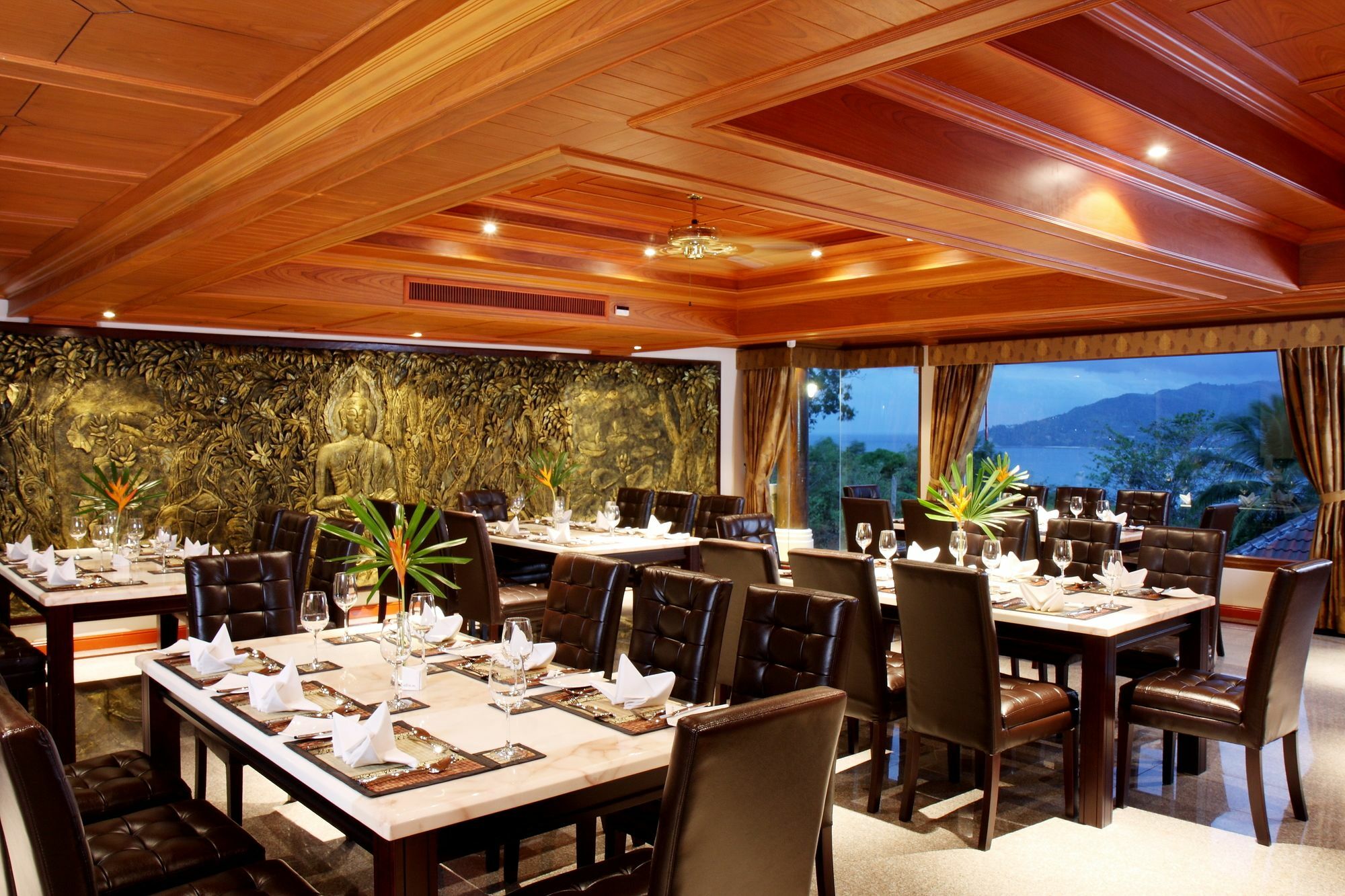 Reuan Thai Villa Patong Exterior foto